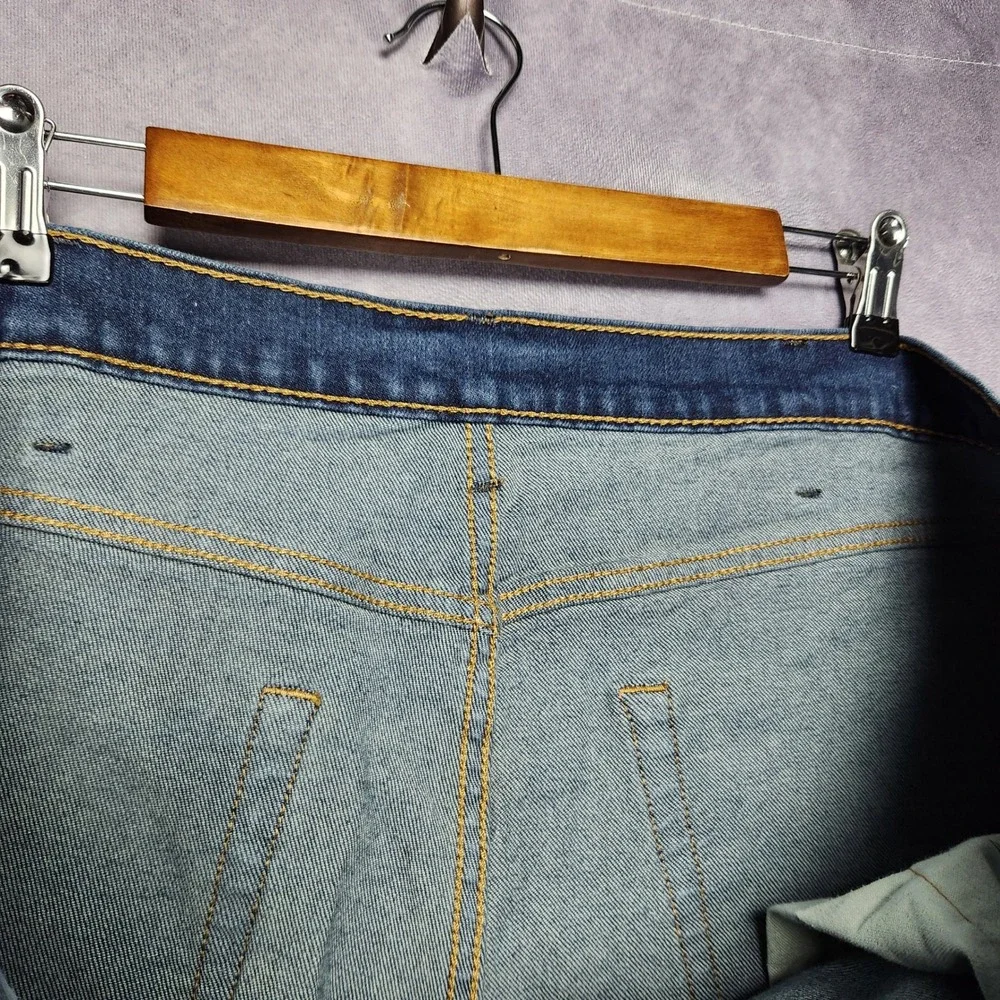 Levis 541 Athletic Taper Mens Dark Wash Blue Denim Jeans size 38x34